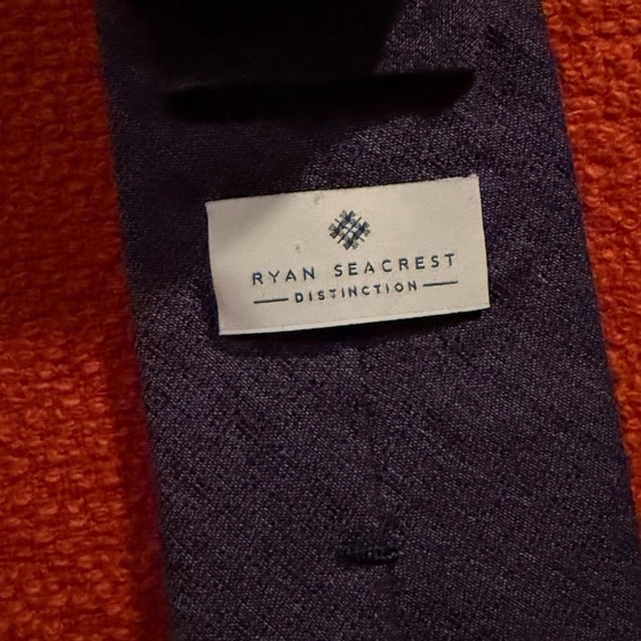Ryan Seacrest Distinction Men's Purple Tie Great Condition - Picture 3 of 4